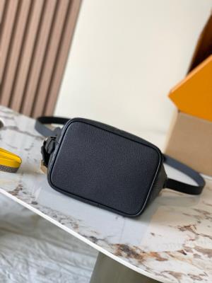 wholesale quality louis vuitton m13480 black